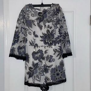 Entro Lace Floral Pattern Romper